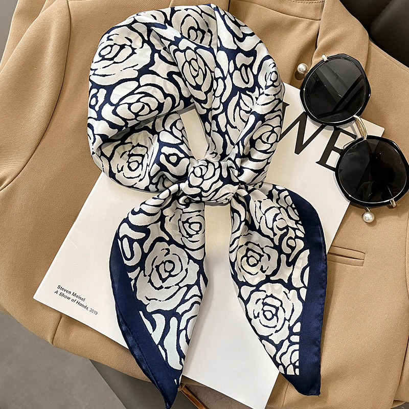 Printed Silk Hair-Band Scarf — close-up detail