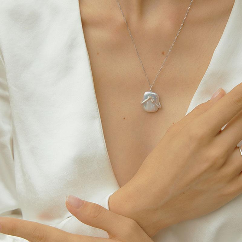 Square Baroque Pearl Necklace — product photo